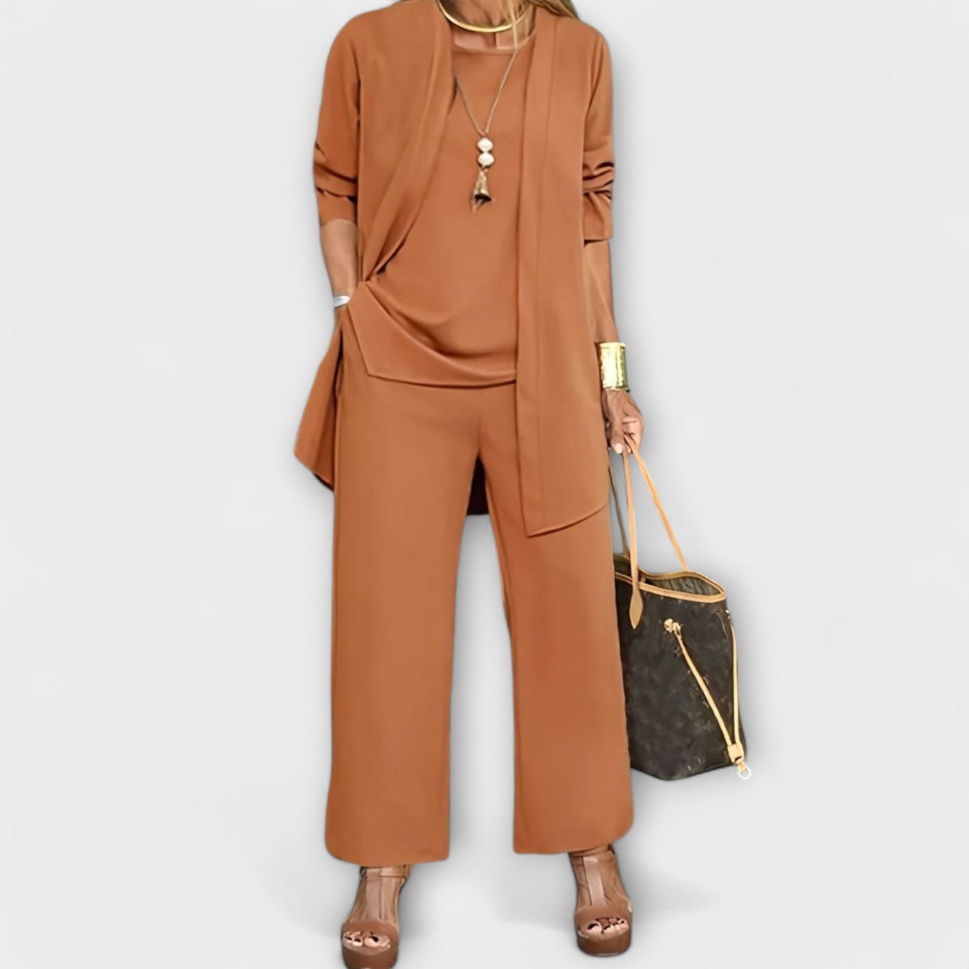 Aspen | Elegant Three-Piece Set