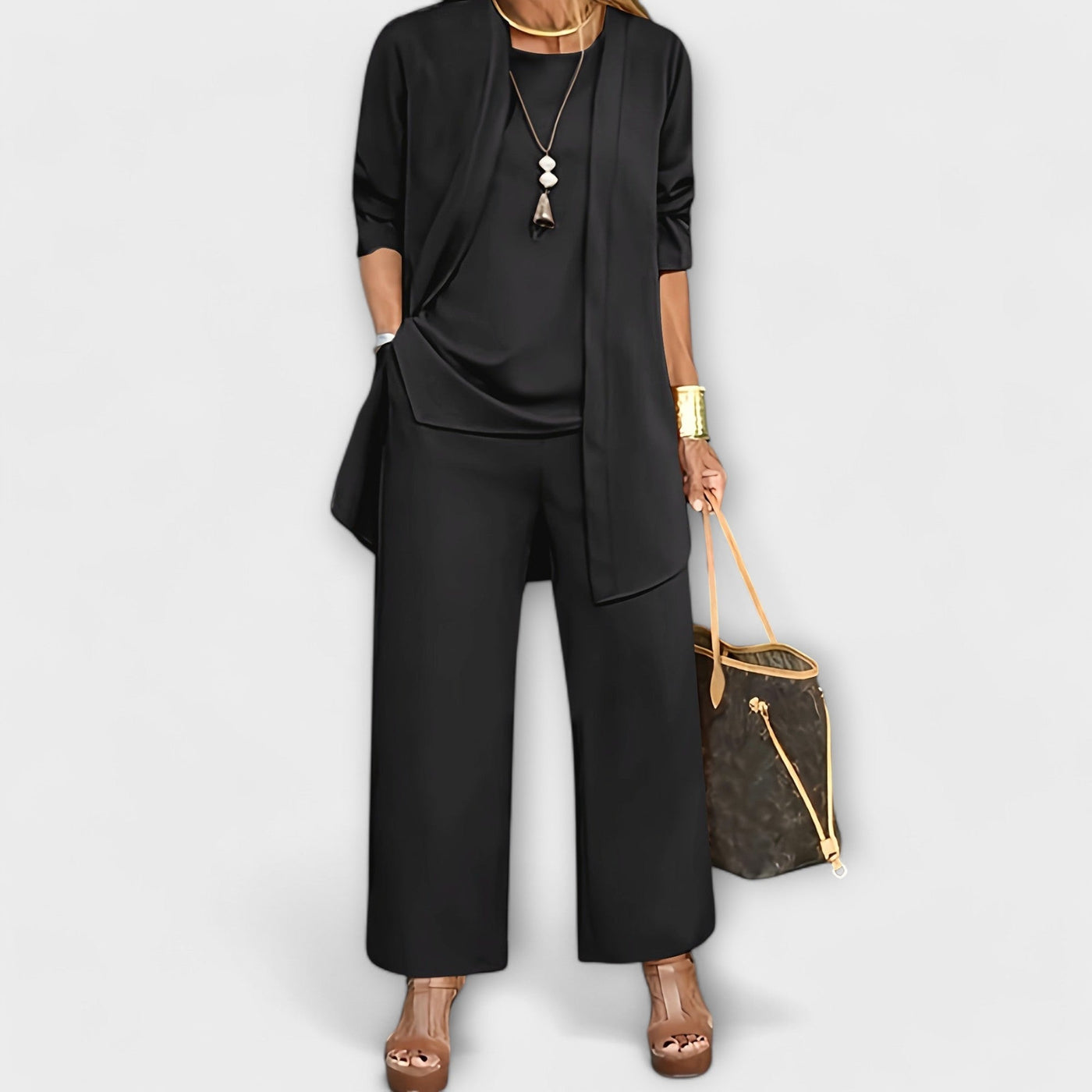Aspen | Elegant Three-Piece Set