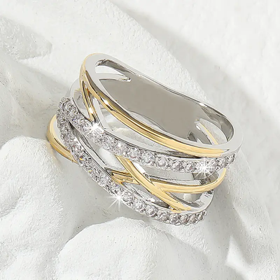 Aspen™ | Gold and zirconia ring in silver